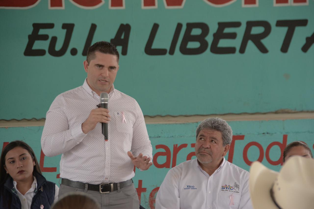 Atiende COMAPA peticiones en el Ejido La libertad