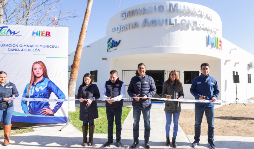 INAUGURA GOBERNADOR GIMNASIO MUNICIPAL EN CIUDAD MIER