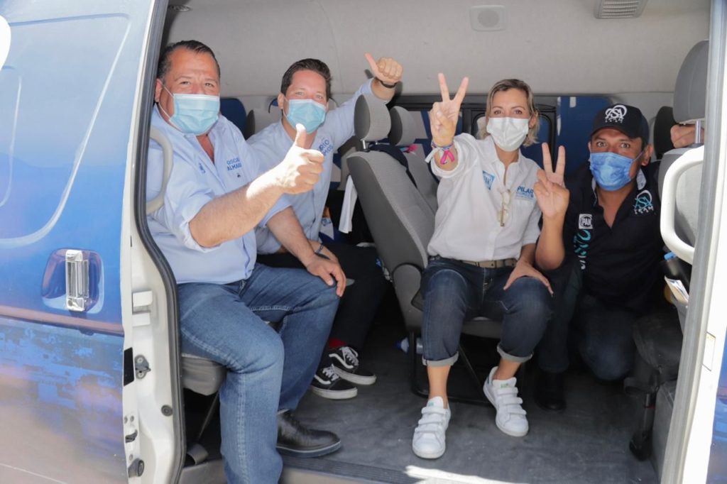 Respaldan ciudadanos la Caravana de la Victoria