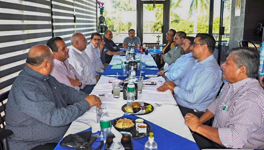 Cierra filas Cesar Verastegui  con los medios de comunicación en beneficio de la gente