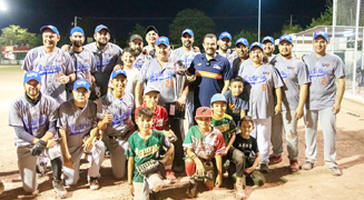 Entrega el Rector premios del torneo de softbol de la UAT.