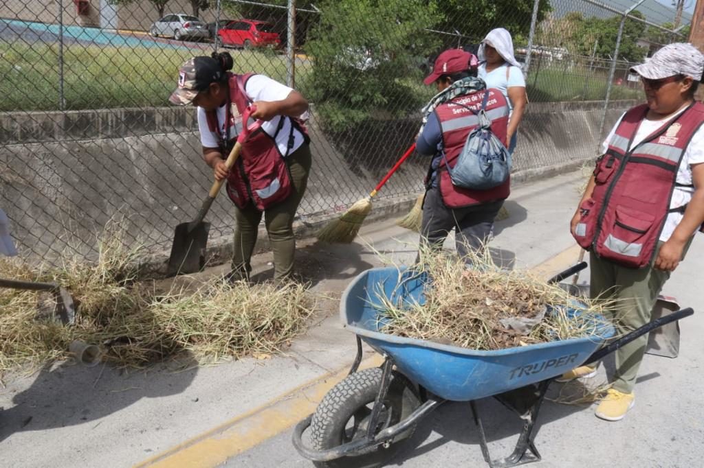 Continúa Gattás mejorando imagen urbana de la capital