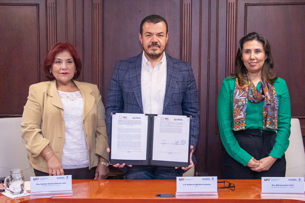 Firma la UAT convenio con la UNAB de El Salvador