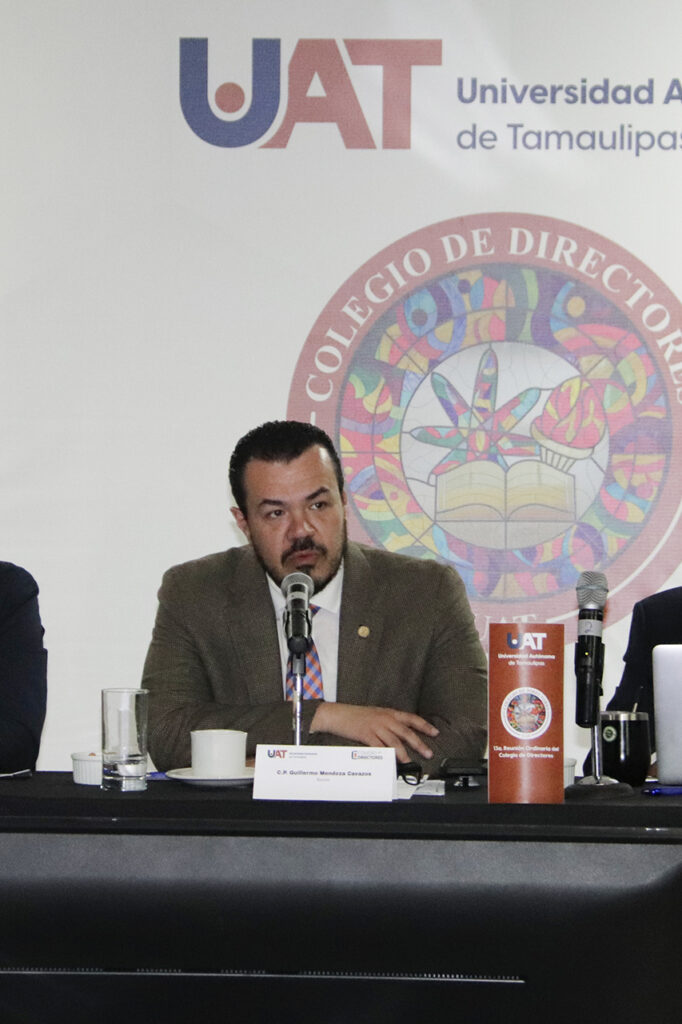 Rector y directores de la UAT evalúan acciones de desarrollo institucional