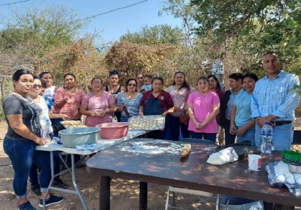 Capacita municipio a mujeres emprendedoras del área rural