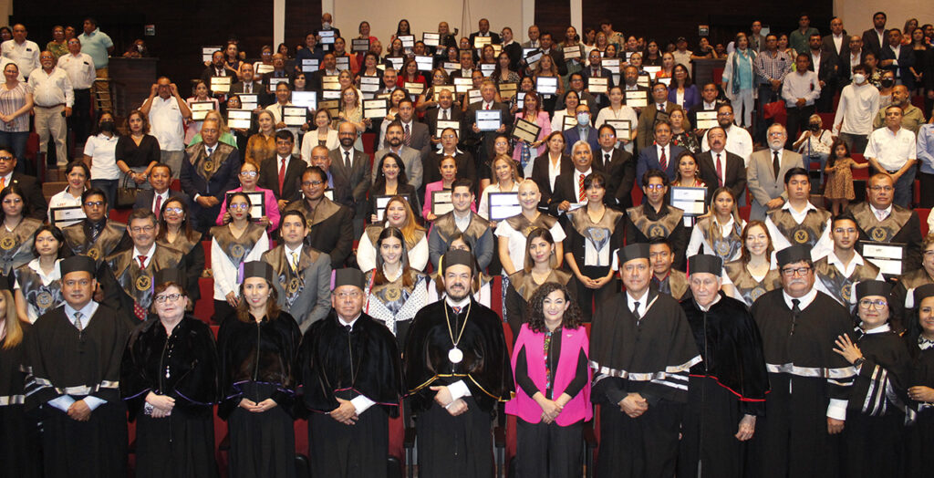 Reconoce UAT la trayectoria de sus docentes en el campus de la zona sur