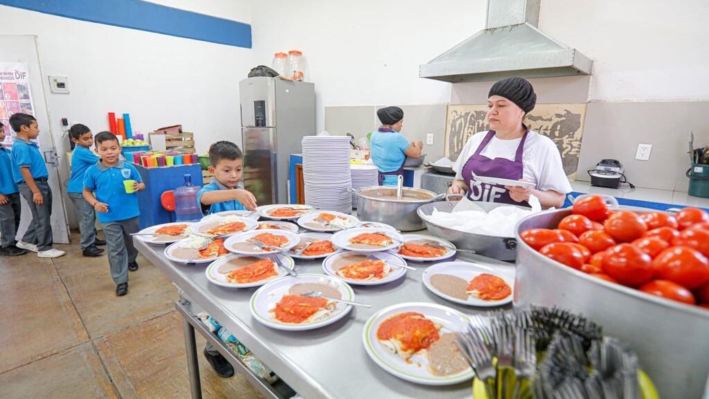 Mas de 103 mil niñas y niños atendidos con desayunos escolares del DIF Tamaulipas