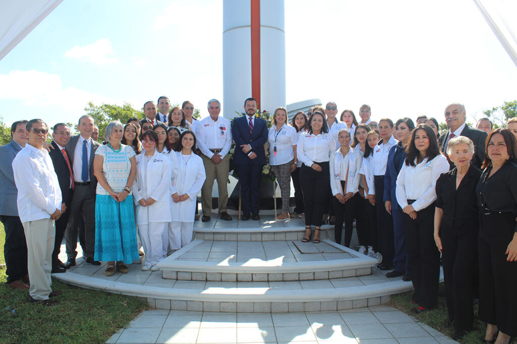 Celebra la UAT el 73 aniversario de su fundación