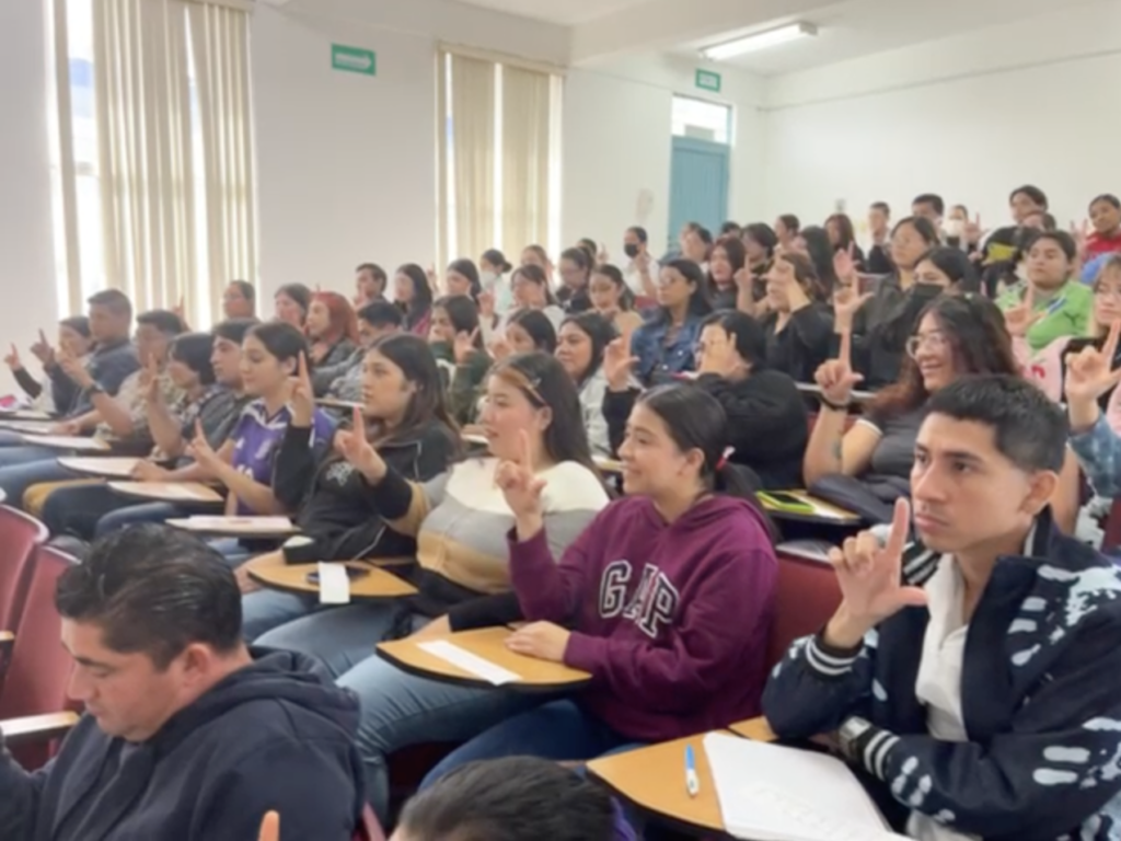 Capacita UAT en Lengua de Señas Mexicana a estudiantes de Enfermería Nuevo Laredo