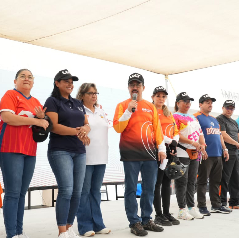 Celebra la UAT con gran éxito rodada deportiva familiar