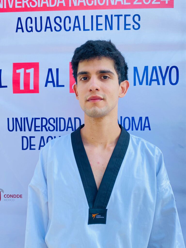 Da “Nacho” Pérez plata en TKD para la UAT