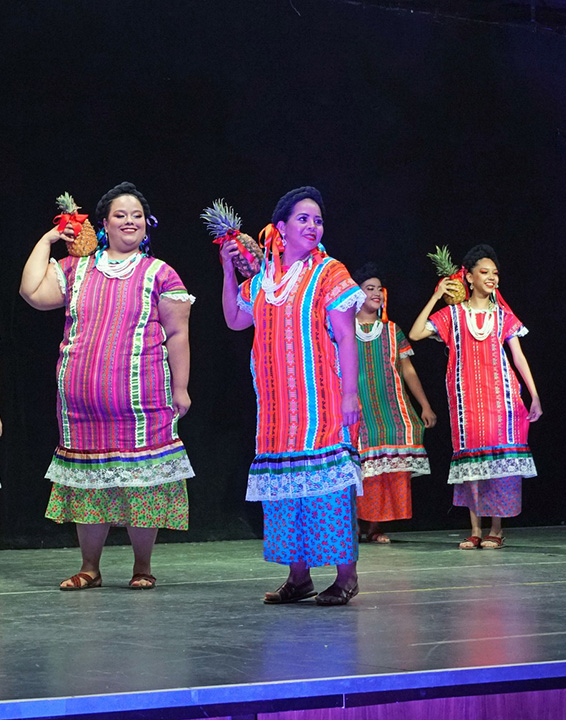 Realiza la UAT con éxito talleres artísticos en Tampico y Victoria