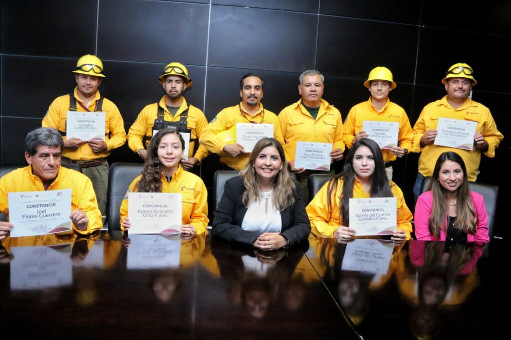 Reconoce SEDUMA valor y dedicación de brigadistas por combate a incendio forestal