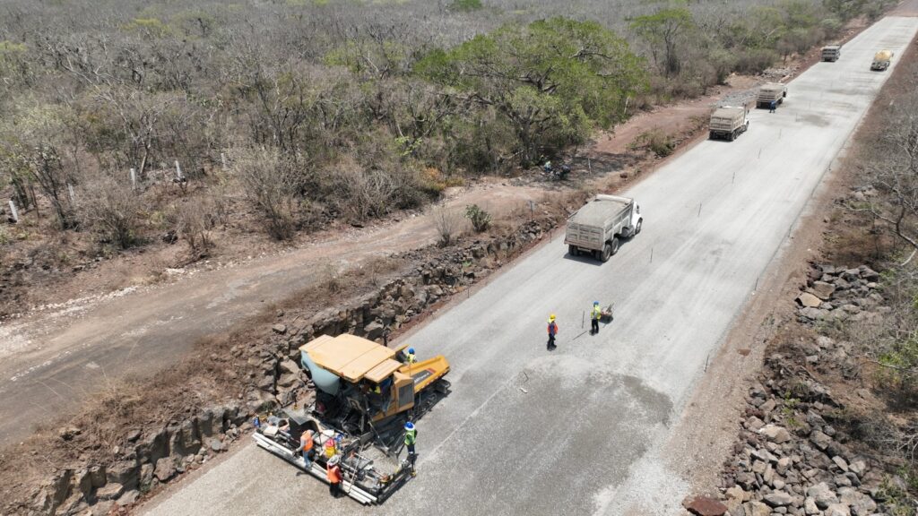 Avanza construcción de la carretera  Mante-Ocampo-Tula