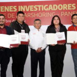 Reconocen a jóvenes investigadores de la UAT