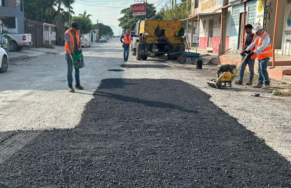 Mejora Municipio más de 17 mil m2 de calles.