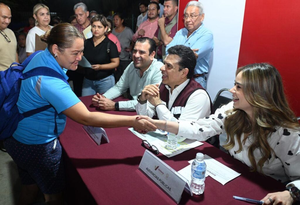 Lleva Lalo Gattás gobierno municipal al ejido Guadalupe Victoria.