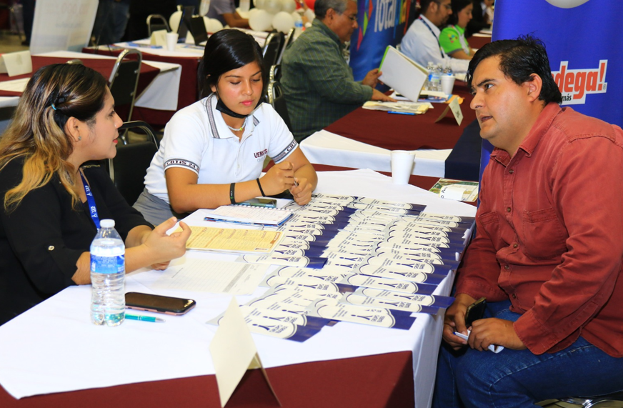 Ofertarán 100 vacantes en Feria del Empleo en Victoria.