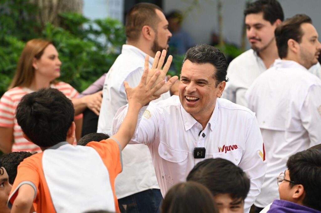 Se inaugura el Instituto Victorense de la Juventud.