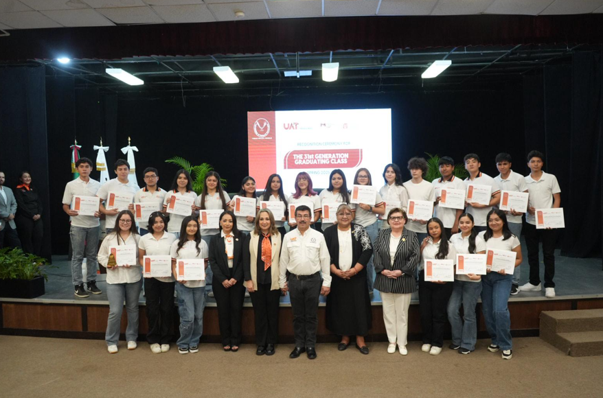 La UAT reafirma excelencia educativa en programas de idiomas