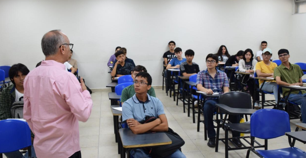 Inicia la UAT ciclo escolar con nuevas carreras y crecimiento en la matrícula