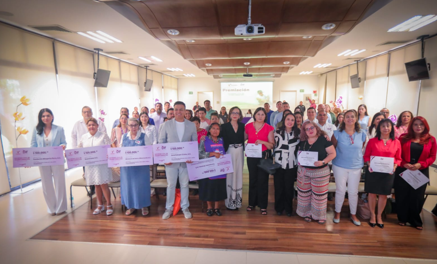 Premia DIF Tamaulipas a los ganadores de la convocatoria Sociedad Civil en Transformación