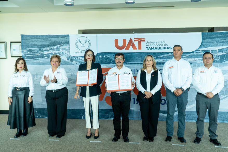 La UAT y el DIF impulsan proyecto de estufas ecológicas