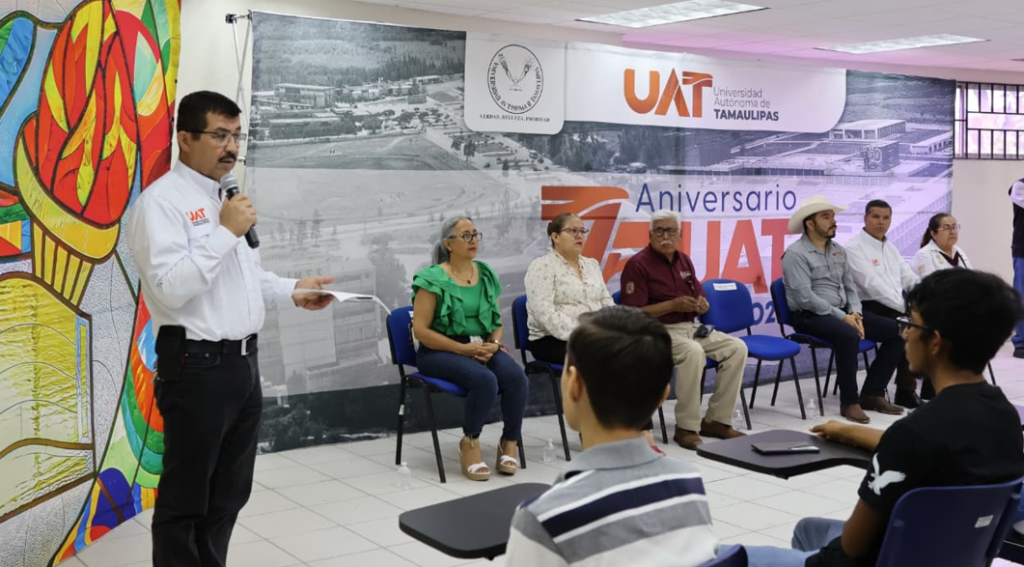 Extiende la UAT a más municipios sus servicios educativos en línea