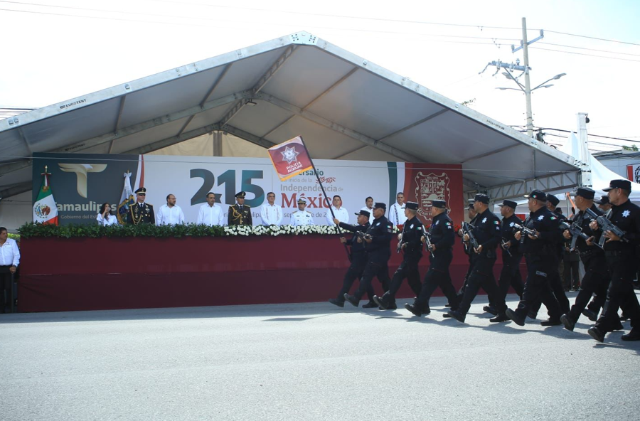 Encabeza Américo desfile cívico-militar: Tamaulipas celebra las Fiestas Patrias en paz