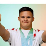 Alex “La Flecha”Avilés, ejemplo juvenil     