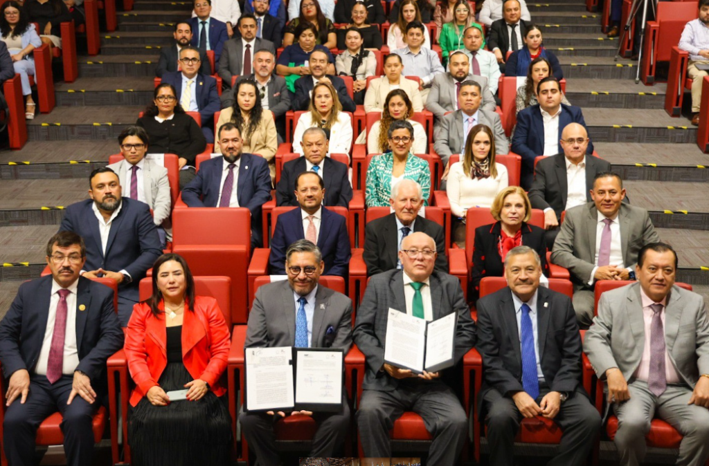Fortalece la UAT manejo eficiente y transparente de los recursos