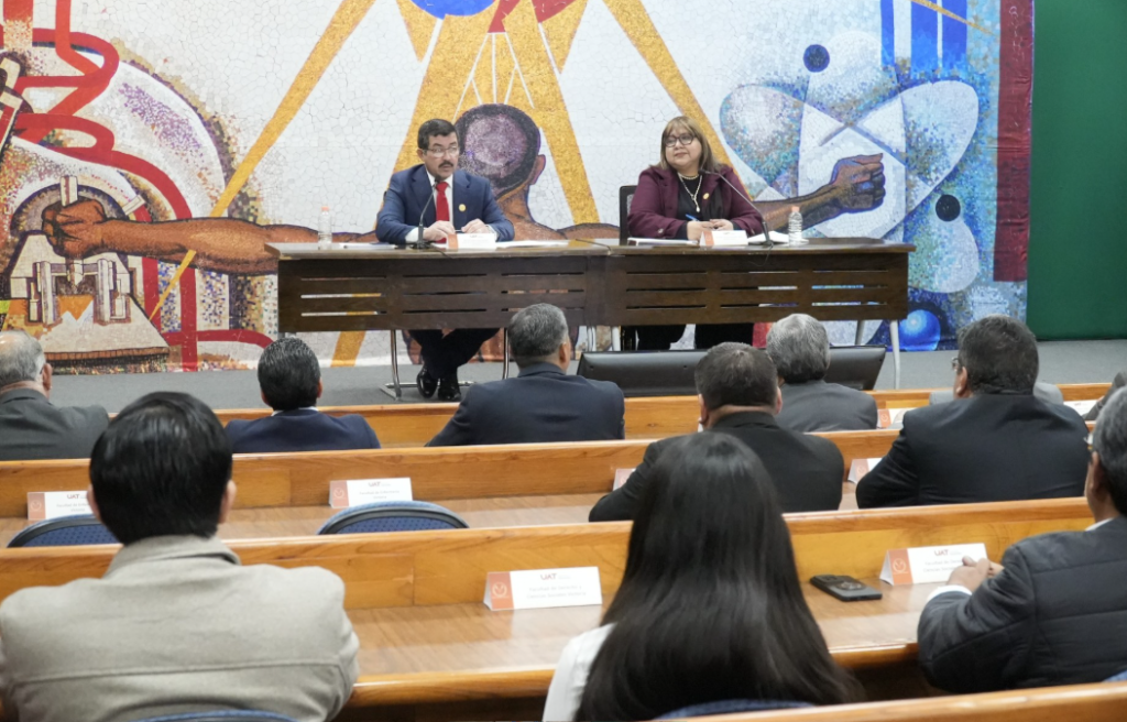 Suma la UAT nuevas carreras y posgrados a su oferta educativa