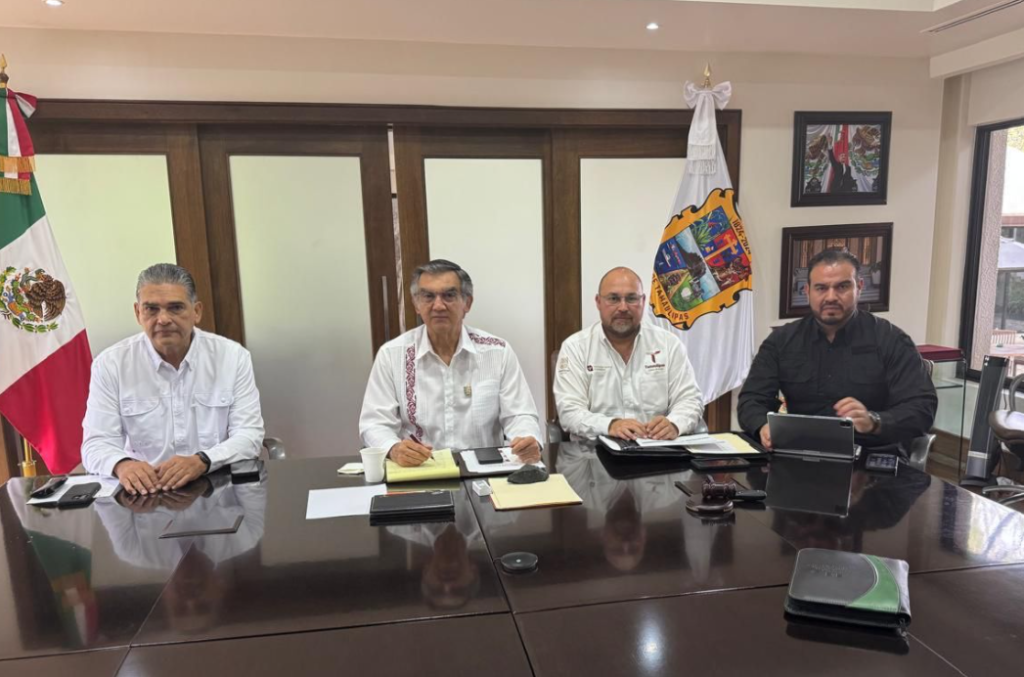 Coordina el gobernador acciones para mantener el orden en el estado