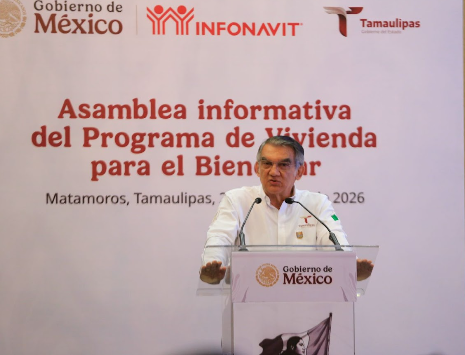 Reconoce Infonavit a Américo Villarreal por liderazgo en construcción de viviendas