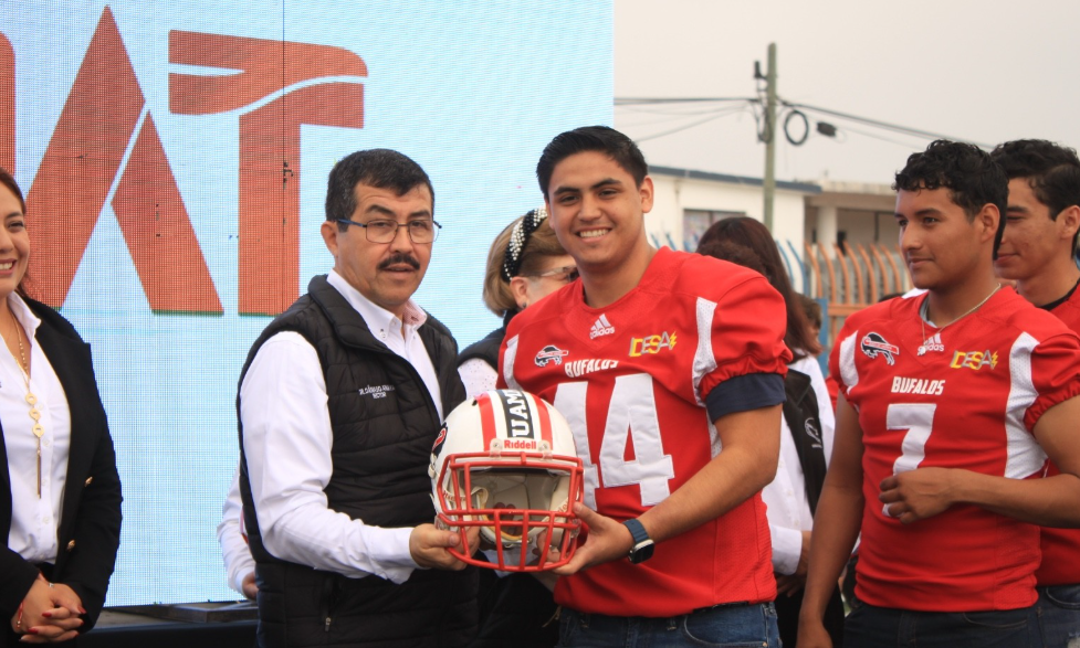 Reafirma rector de la UAT compromiso con la comunidad estudiantil