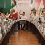 Preside alcalde Lalo Gattás Consejo de Protección Civil para reforzar estrategias por intensas lluvias. Preside alcalde Lalo Gattás Consejo de Protección Civil para reforzar estrategias por intensas lluvias.