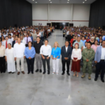 Distingue Ayuntamiento a niños y maestros de excelencia con la medalla Guadalupe Victoria. Distingue Ayuntamiento a niños y maestros de excelencia con la medalla Guadalupe Victoria.