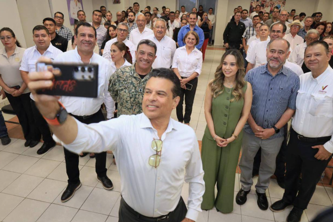 Asiste alcalde a presentación del programa de la Cultura de Seguridad Nacional.