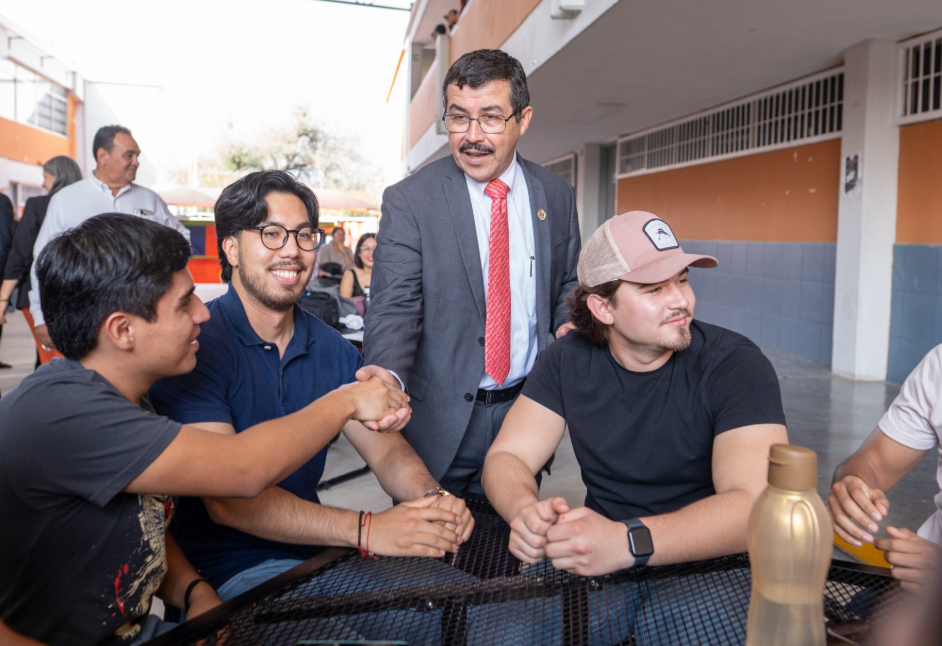 Alianzas estratégicas de la UAT aseguran empleos para egresados en la ANAM y SCJN Alianzas estratégicas de la UAT aseguran empleos para egresados en la ANAM y SCJN