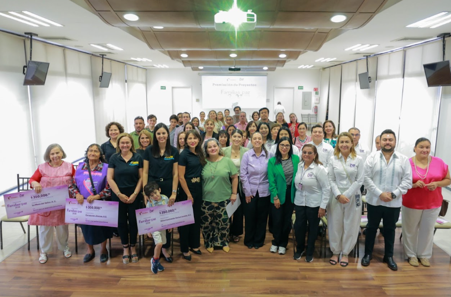 Premia DIF Tamaulipas a organizaciones ganadoras de la convocatoria Familias en Paz 2026 Premia DIF Tamaulipas a organizaciones ganadoras de la convocatoria Familias en Paz 2026