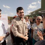 Beto Granados da banderazo de arranque a la pavimentación de dos calles en Ampliación Solidaridad