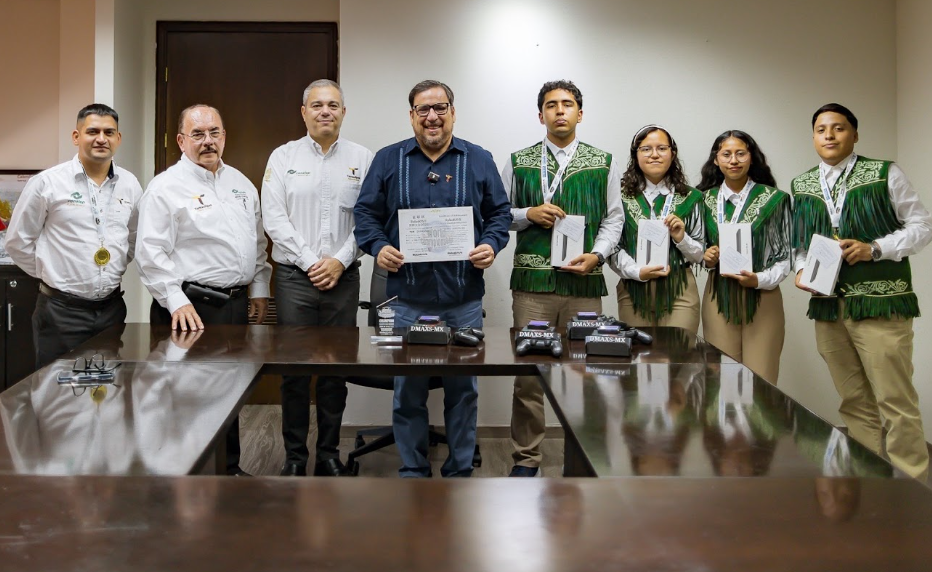 Reconoce SET talento de estudiantes del CONALEP premiados en Mundial de Robótica en Japón