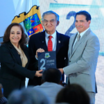Desde Valle Hermoso, Américo refrenda compromiso para seguir impulsando liderazgo agrícola de Tamaulipas. Desde Valle Hermoso, Américo refrenda compromiso para seguir impulsando liderazgo agrícola de Tamaulipas.