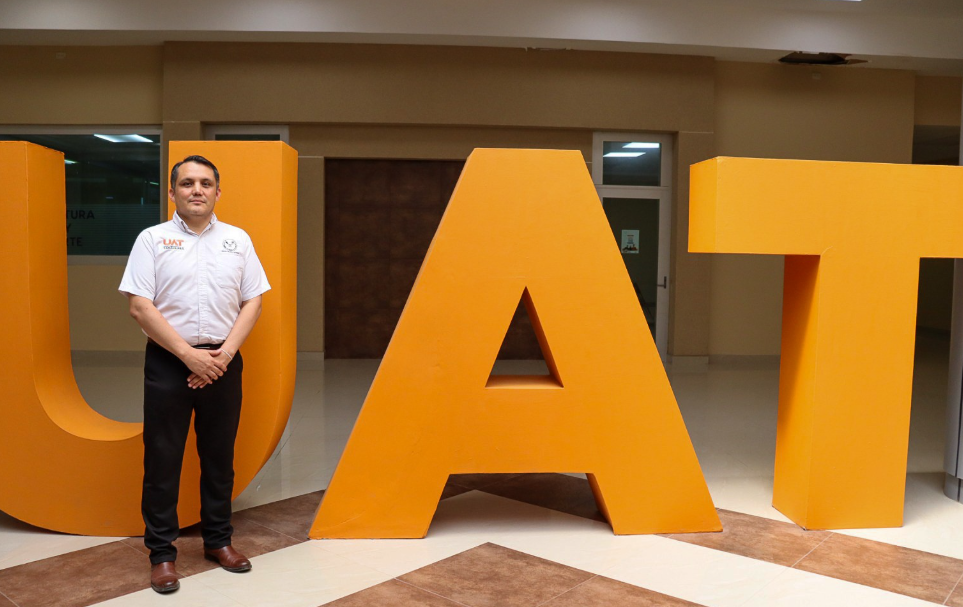 Otorgan Premio Estatal de Innovación al Dr. Edgardo Jonathan Suárez, destacado investigador de la UAT Otorgan Premio Estatal de Innovación al Dr. Edgardo Jonathan Suárez, destacado investigador de la UAT