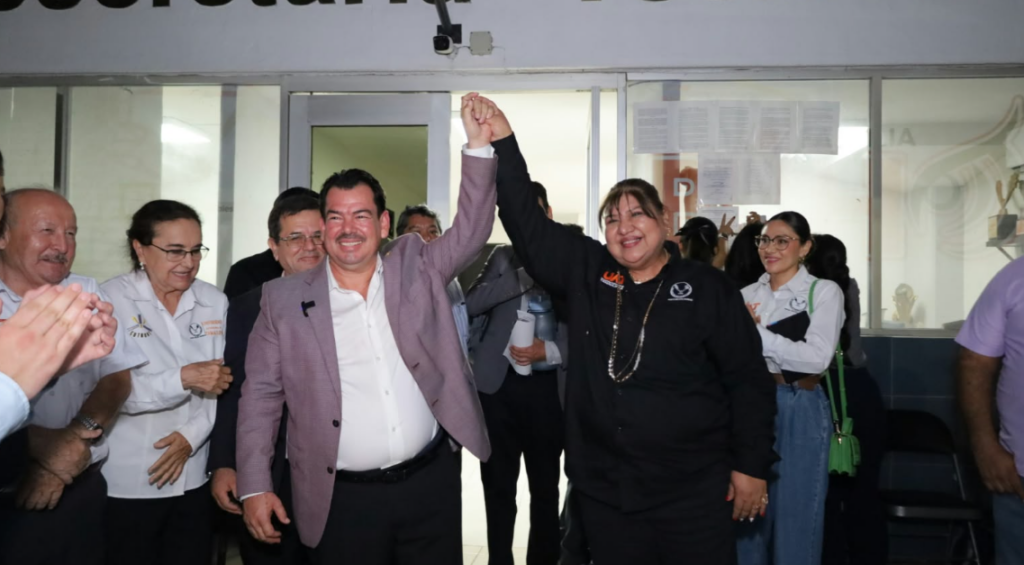 Eligen a Edy Izaguirre para nuevo período al frente de Derecho Victoria en la UAT