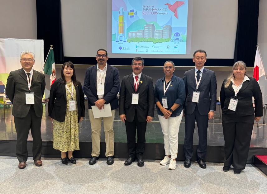 Modera Dámaso Anaya mesa de diálogo de rectores México-Japón