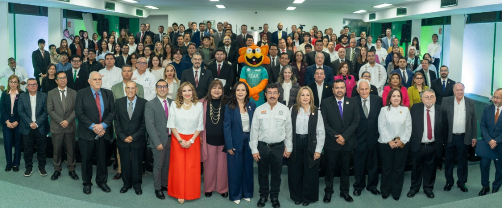 Encabeza el rector Dámaso Anaya el 59 Aniversario de la FCAV Encabeza el rector Dámaso Anaya el 59 Aniversario de la FCAV