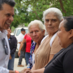 Entrega Lalo Gattás calle de concreto hidráulico en la Ampliación Las Playas. Entrega Lalo Gattás calle de concreto hidráulico en la Ampliación Las Playas.