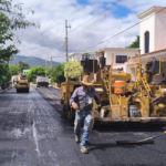 Pavimentación y bacheo de calles en Victoria no se detiene. Pavimentación y bacheo de calles en Victoria no se detiene.